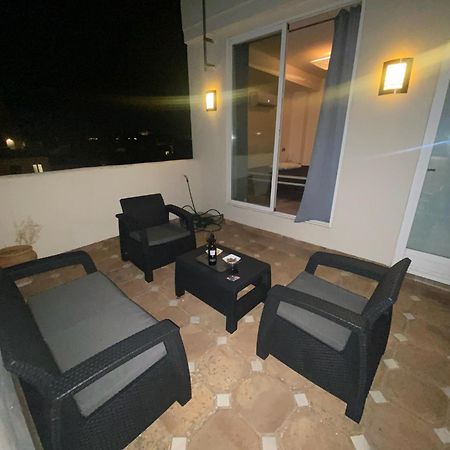 Atico Con Vistas En Granada Centro Apartman Kültér fotó