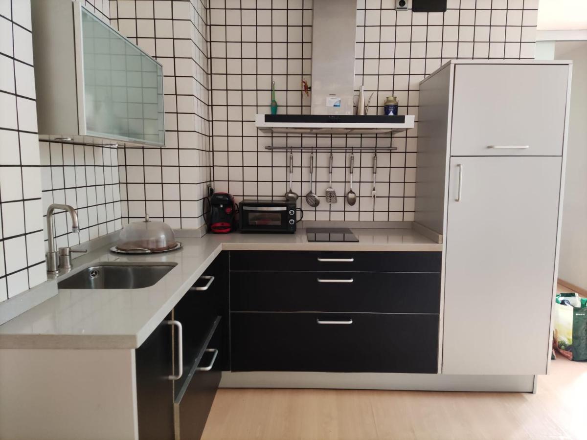 Atico Con Vistas En Granada Centro Apartman Kültér fotó
