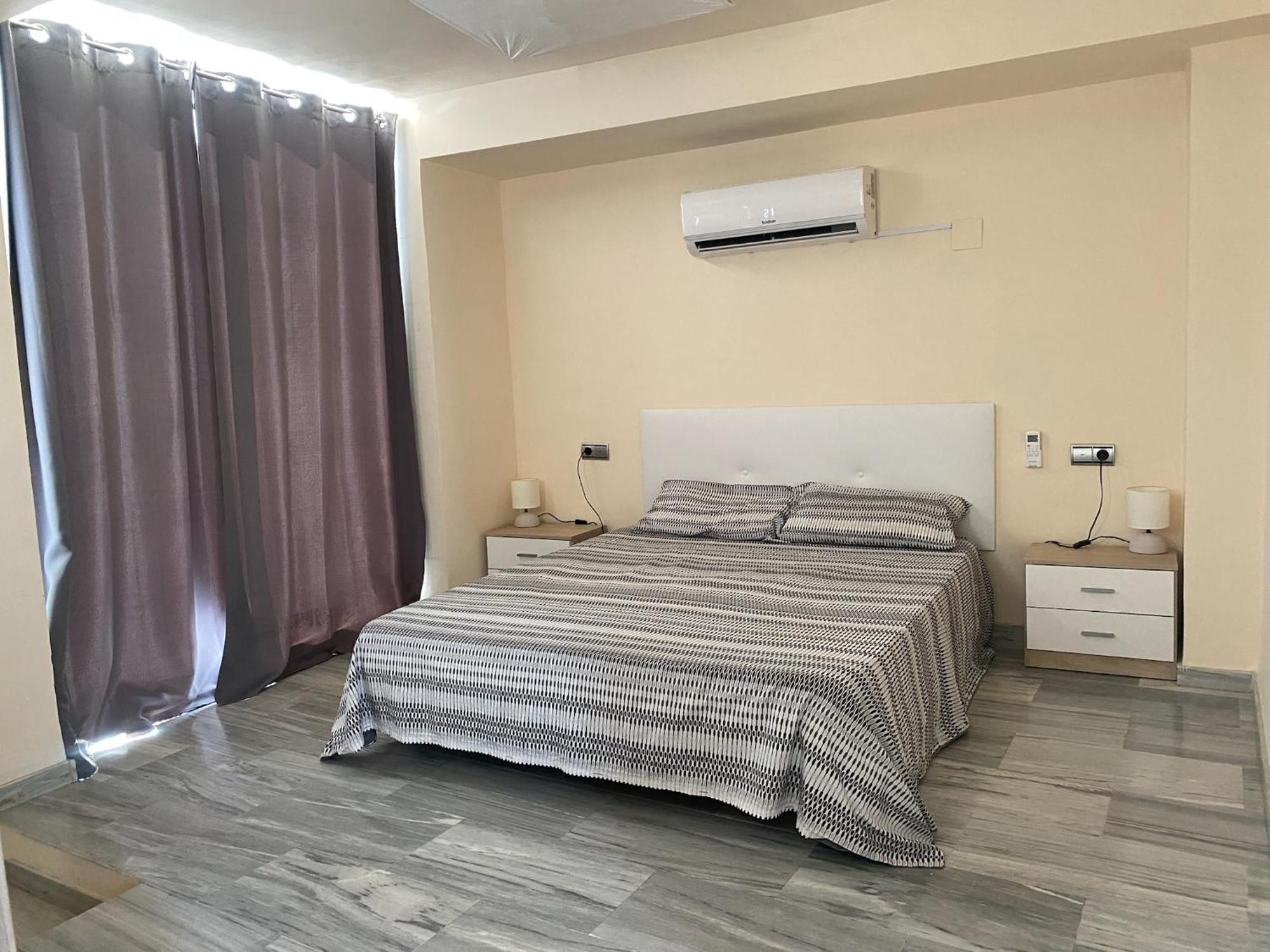 Atico Con Vistas En Granada Centro Apartman Kültér fotó